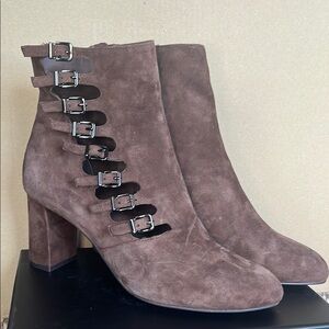 New David Tate Mood Brown Suede Ankle Boots